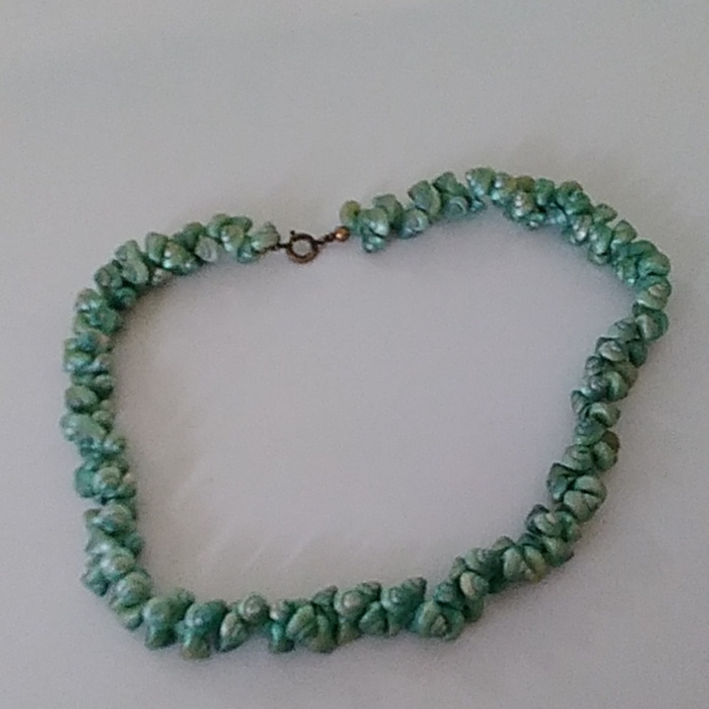 Neclace
